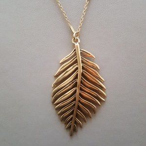 Tommy Bahama Women's Gold Tone Leaf Pendant Necklace NWT